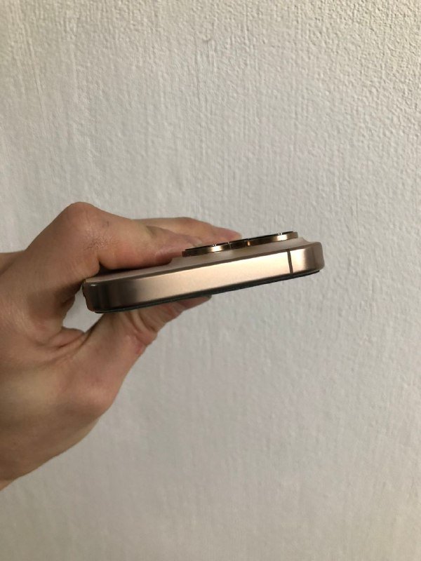 Айфон 16 про Макс 256 ГБ 3