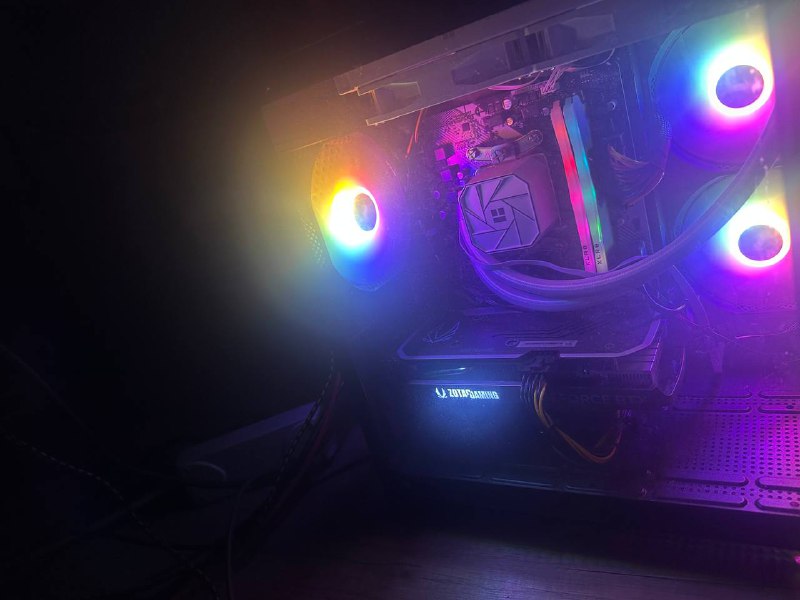 Мощный игровой ПК Ryzen 7 5800X, RTX 4060, 16ГБ, SSD 500ГБ