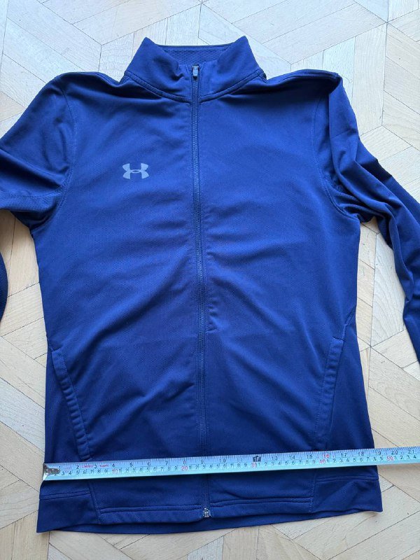 Спортивная кофта Under Armour размер S–M 9