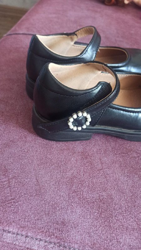 Туфли для девочки 30-31 размер 2