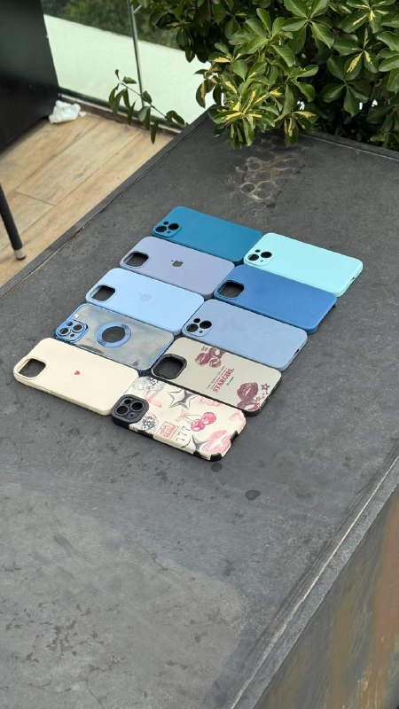 Чехлы на iPhone 14 2