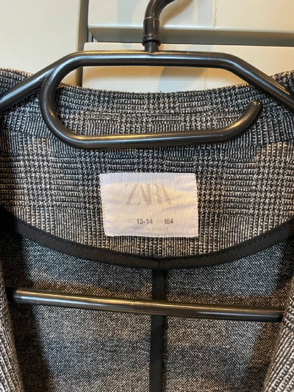 Пиджак Zara на мальчика 12-14 лет 2