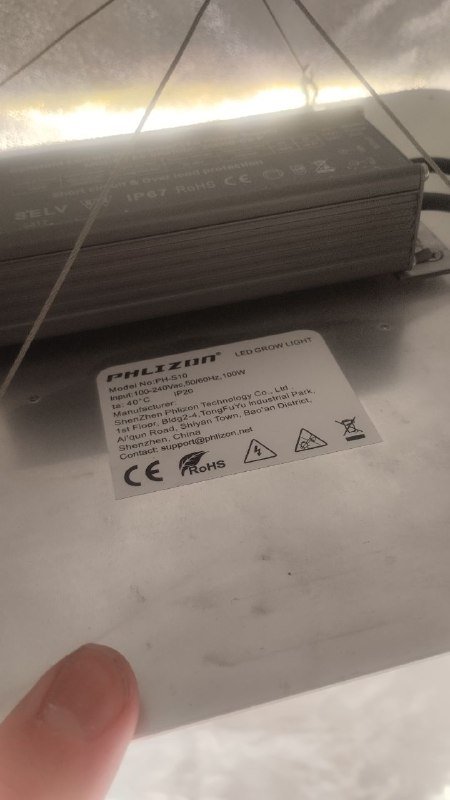 Growbox палатка с лампой и фильтром угольным, удобрения 2