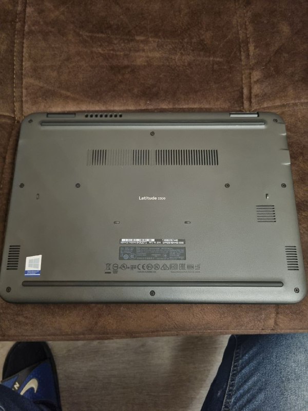 Ноутбук Dell Latitude 3300 4