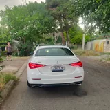 Mercedes C300 2023 4