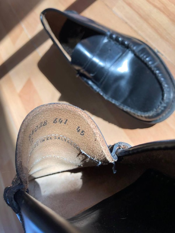 Black Shoes 2