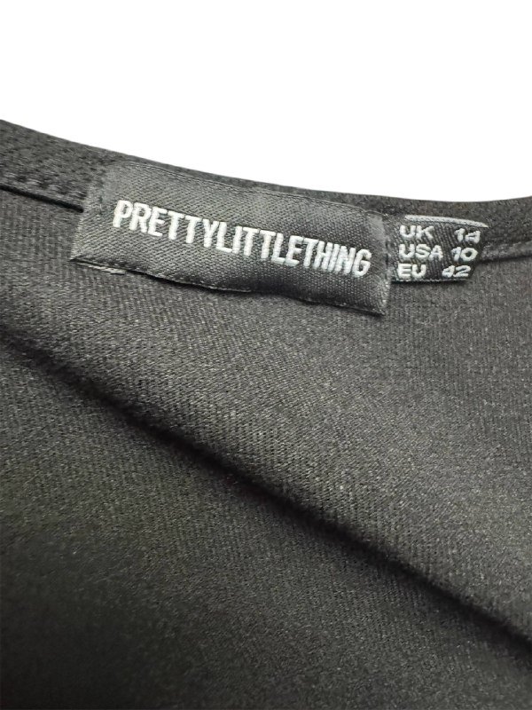 Женская чёрная куртка PrettyLittleThing 4