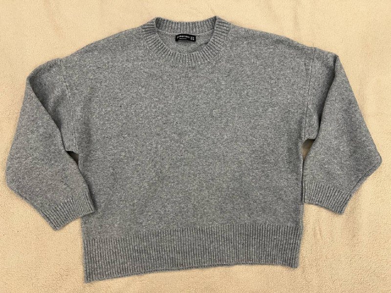 Рубашки, майки, джинсы, пальто, жакет, шорты, свитер женские 9