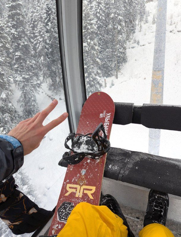 Сноуборд с креплениями Rossignol и Drake 2