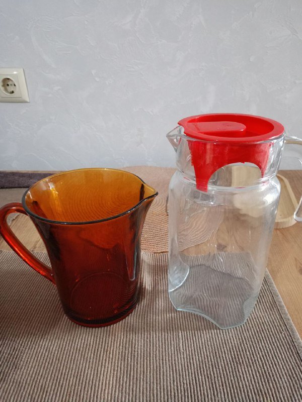 Кувшины 2 литра, 1.5 литра