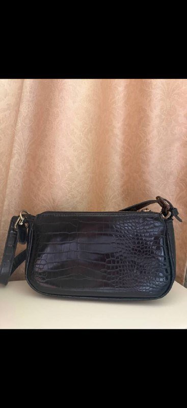 Сумки, брюки, кофта, толстовка