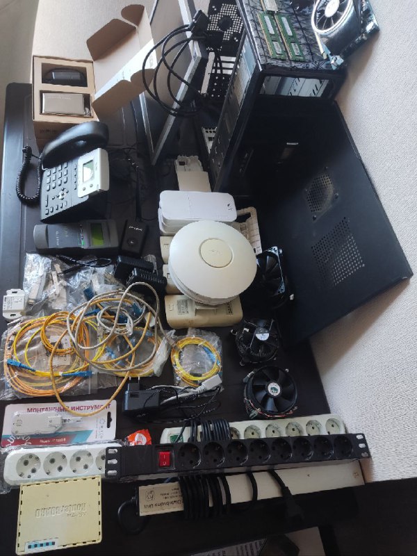 Видеокарта GTX1060, Radeon HD5750, монитор, Microtik и другое 3