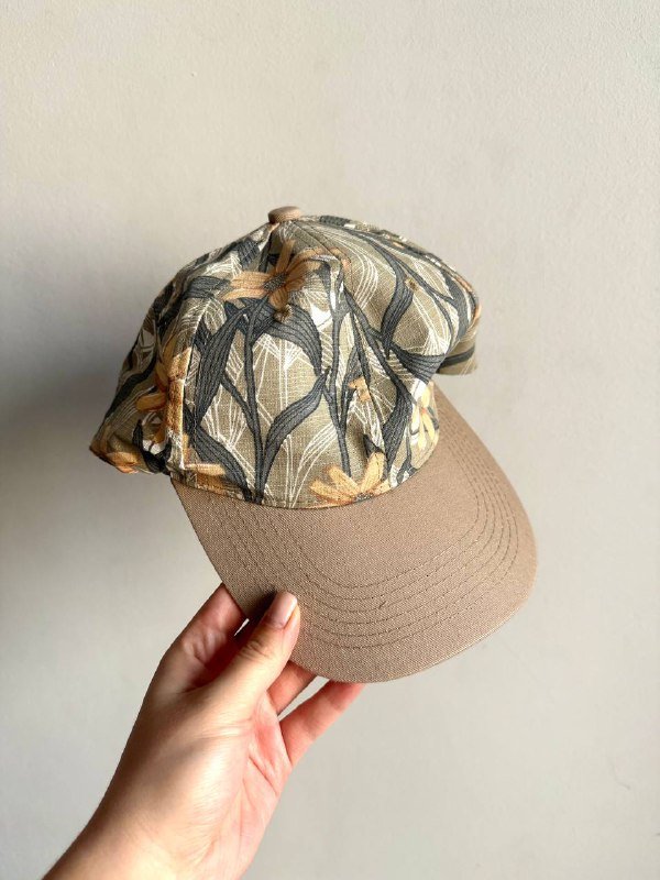 Кепка, Сумочка, Костюм для спорта, Ремень, Игрушка