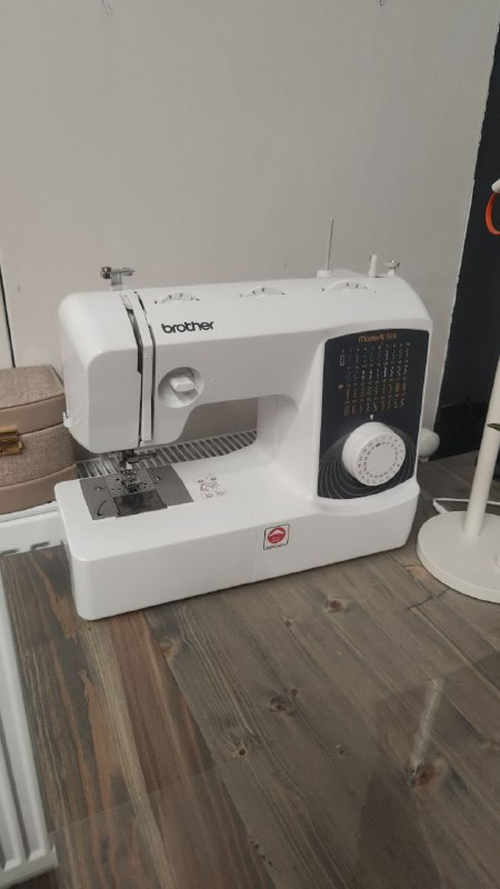 Швейная машинка Brother Modern 39A