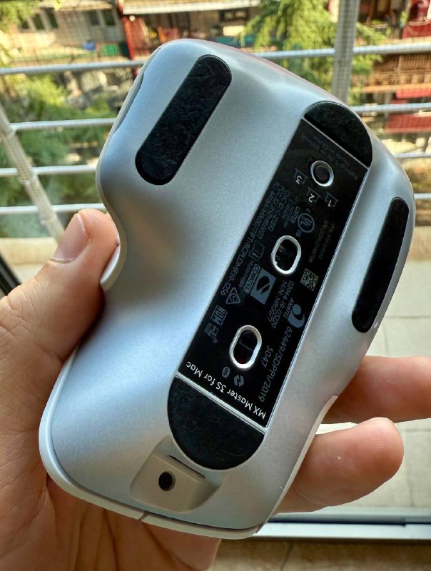 Logitech MX Master 3S мышь белая 3