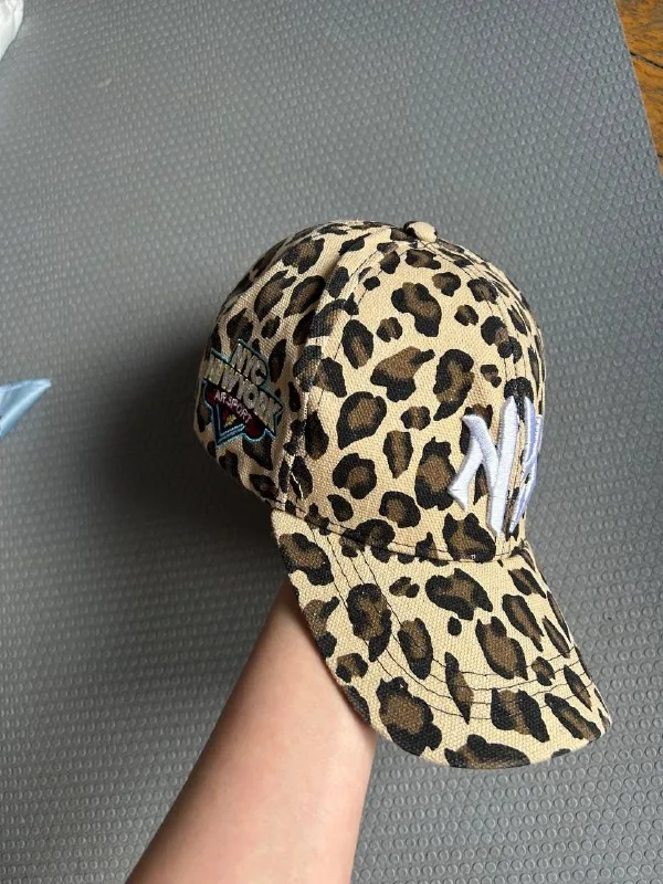 Кепки, сумка, кепи Kangol 1