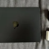 Macbook Air 13 laptop 16Gb RAM 256Gb SSD 1