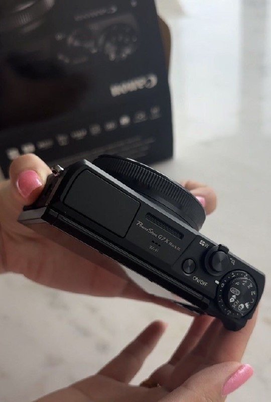 Canon PowerShot G7X Mark III камера для влогов и контента