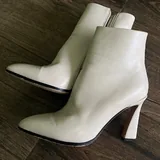 Women’s sandals, size 38 2