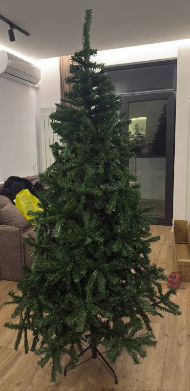 Искусственная елка 210 см