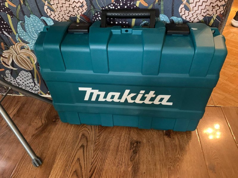 Перфоратор Makita HR008GZ02