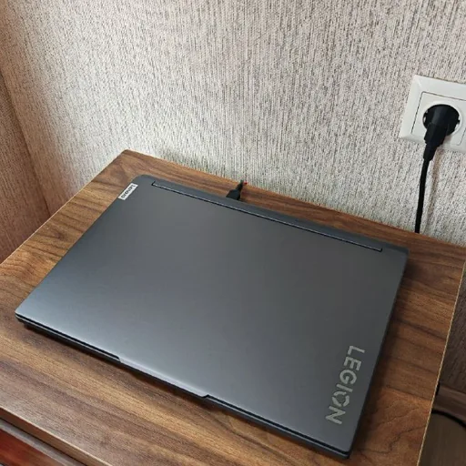 Lenovo Legion Slim 5, i7 13700H, RTX 4070, 32GB, 4TB SSD