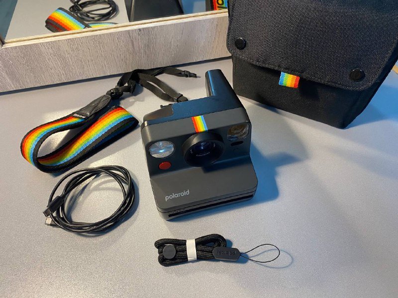 Polaroid Now Generation 3 Black, ремень, сумка, зарядка