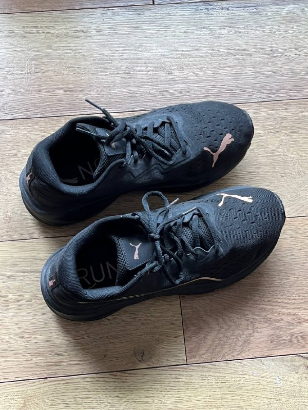 Puma беговые черные кроссовки размер 40