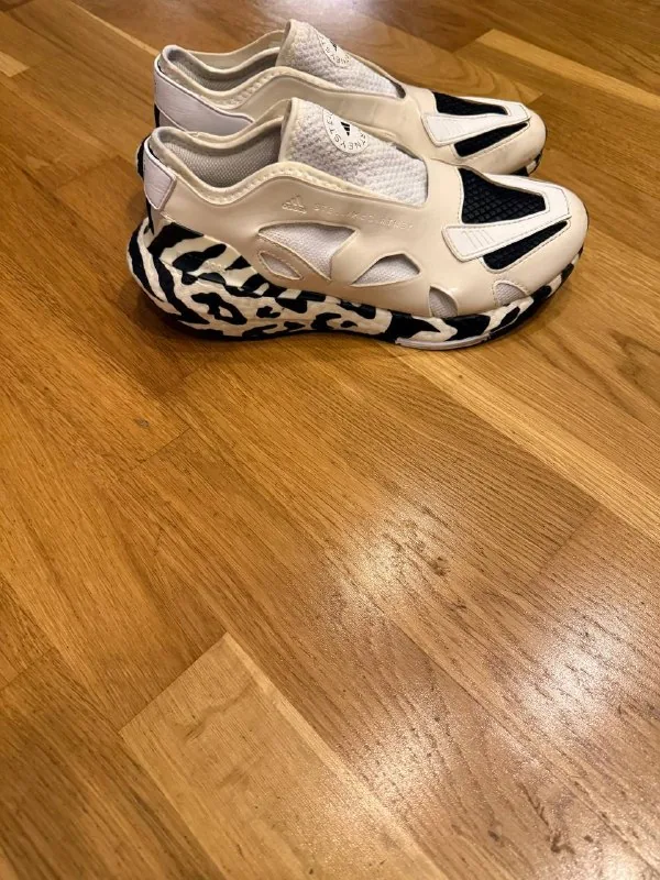Кроссовки Adidas Stella McCartney