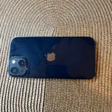iPhone 13 4
