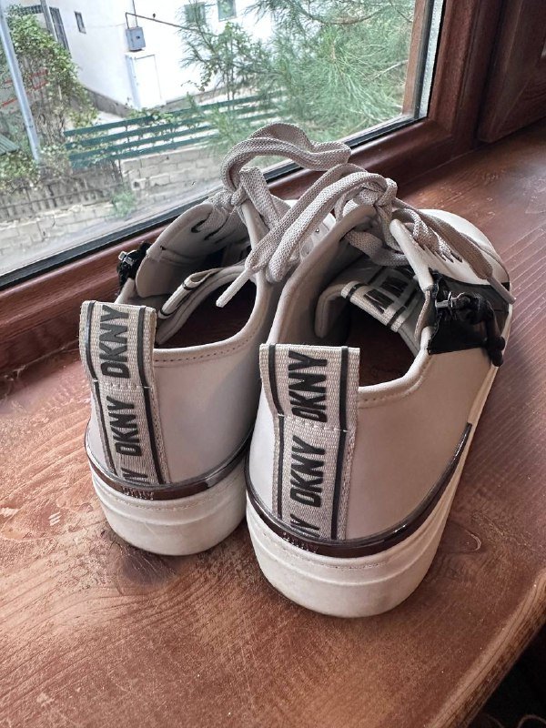 Кеды DKNY 39 размер 3