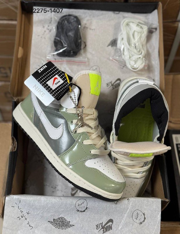 Кроссовки Nike Air Jordan 6