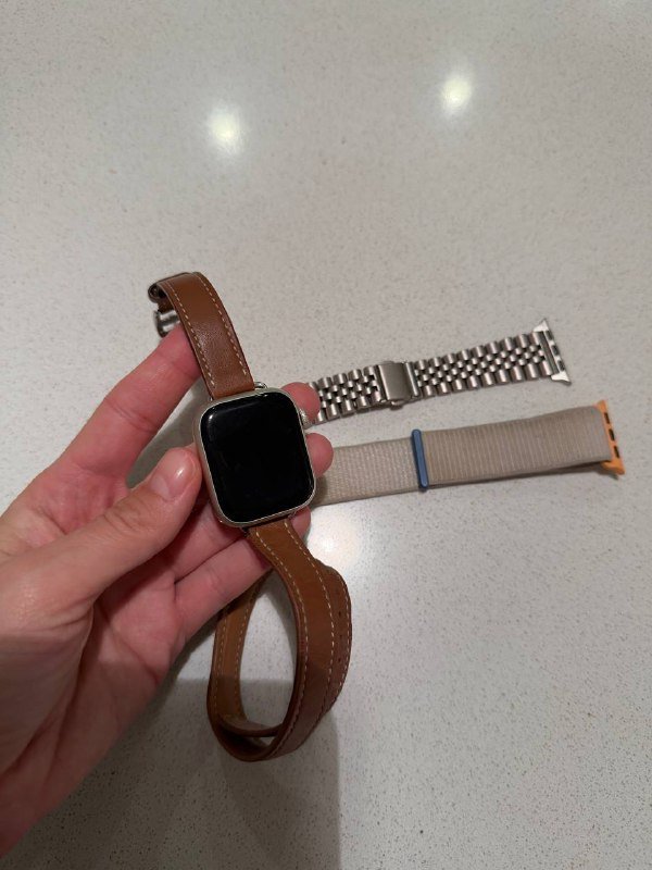 Apple Watch Series 9 41mm Aluminium, 3 ремешка