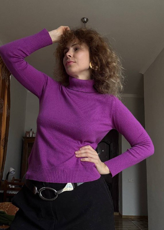 Свитер фуксия, темно-синий, серый, терракотовый джемперы