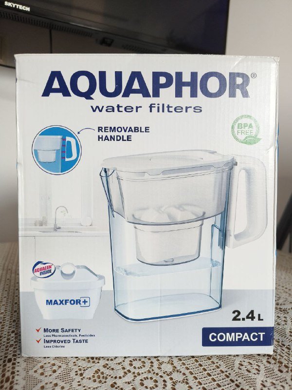 Фильтр-кувшин AQUAPHOR с новым картриджем 4