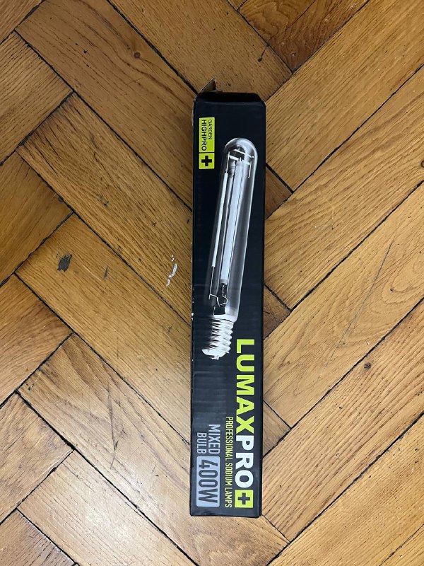 LUMAXPROF 400W bulb, PROTUBEE 125S reflector 3