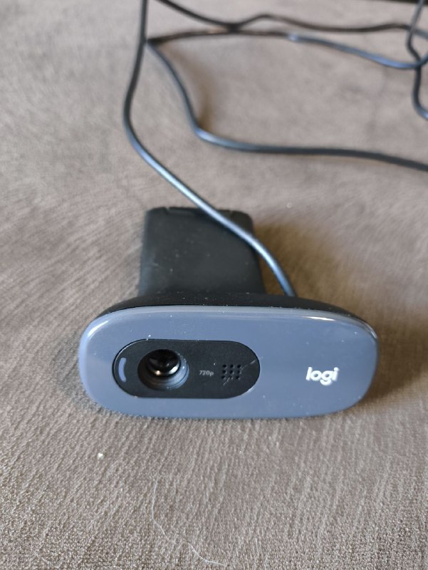 Mac studio m1 max 64gb, Lenovo Thinkpad P15s, клавиатура Apple, монитор Samsung, Mi Band 8, усилитель WiFi Xiaomi, веб-камера Logitech, клавиатура, подставка под ноутбук, когтеточка 5