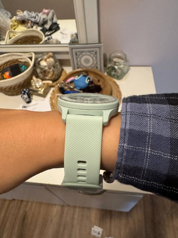 Часы Garmin Vivomove Sport, новые 3
