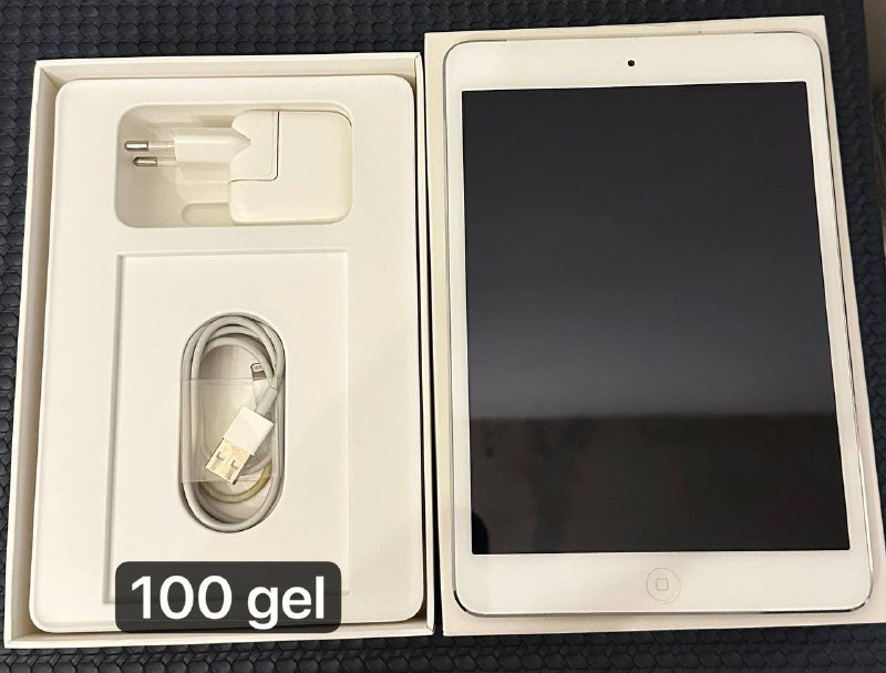 Проигрыватель Crosley Voyager Turntable Washed Navy 2