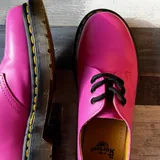Розовые ботинки Dr. Martens 1461 4
