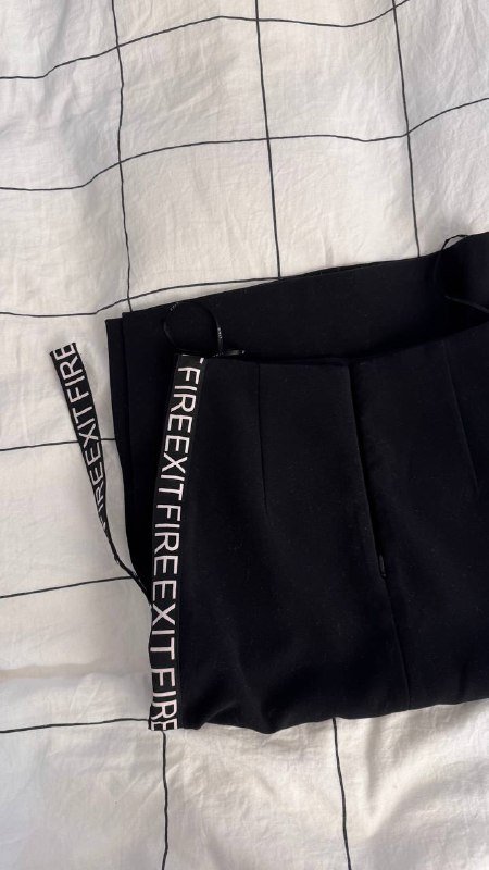 платья, топы, шорты, джинсы, брюки, юбки, базовые вещи 8