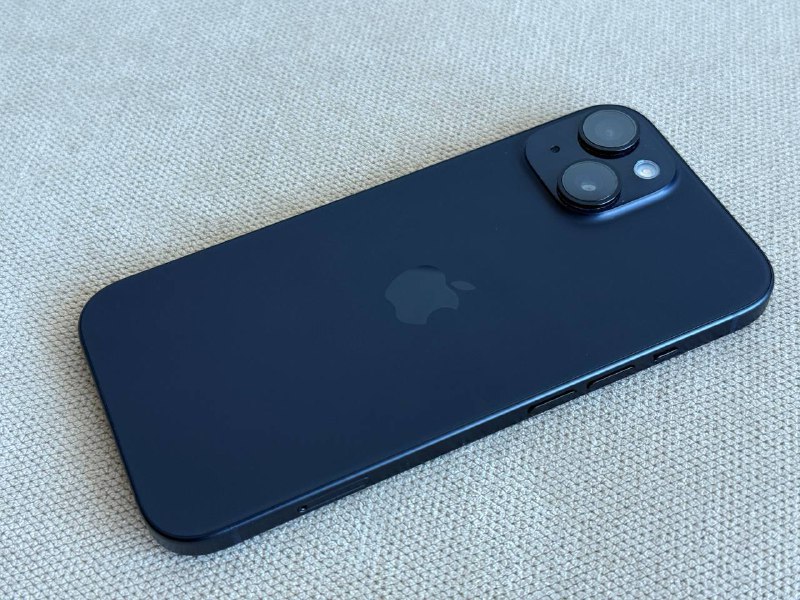 Apple iPhone 15 128gb Black 3