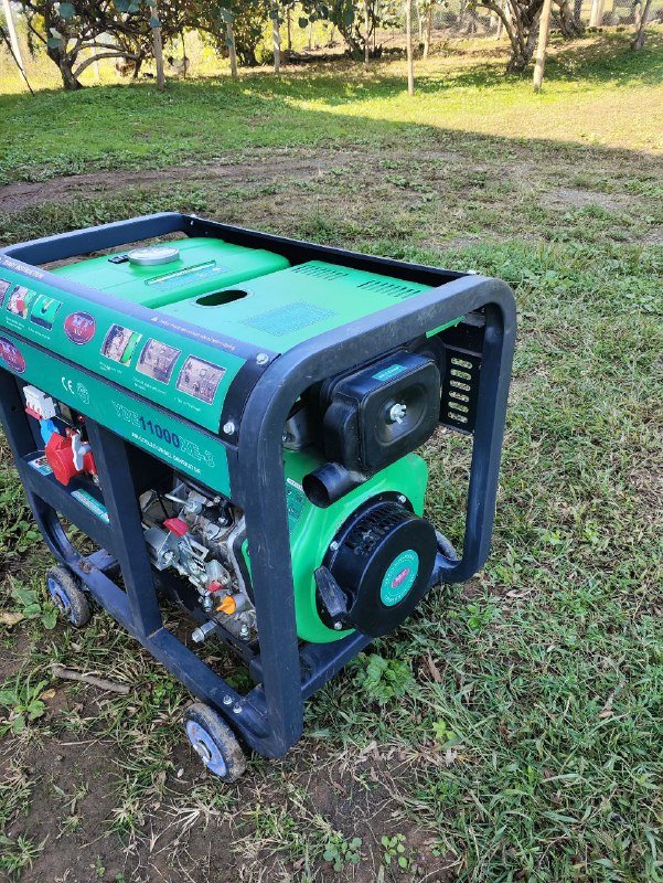 Дизельный генератор 9 kVA YDE11000XE-3 5