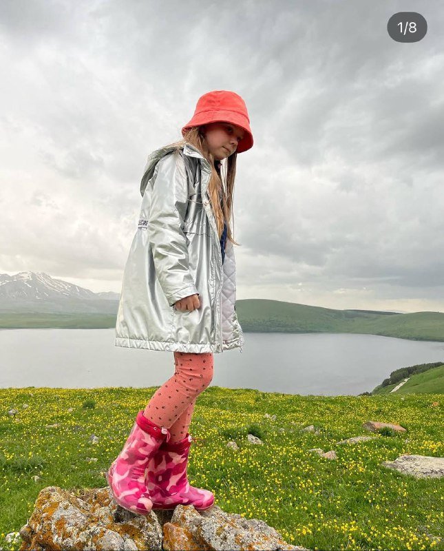 Куртка на девочку 7-9 лет 3