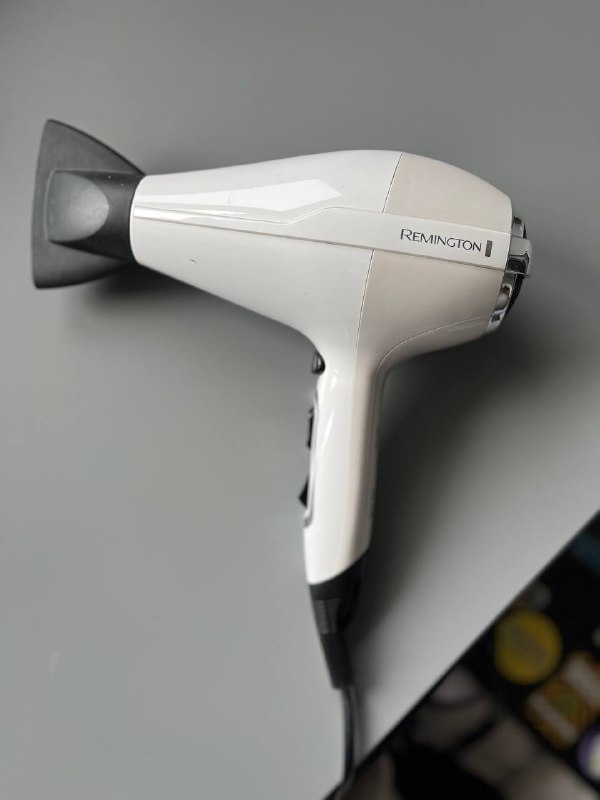 Фен Remington PRO-Air Dryer AC5913W