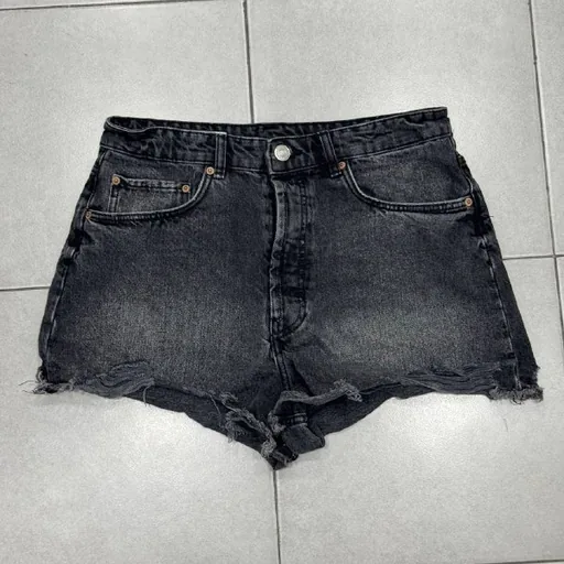 Шорты Zara