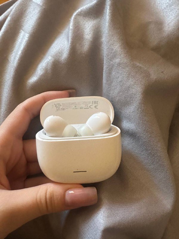 Наушники Redmi, наушники Apple