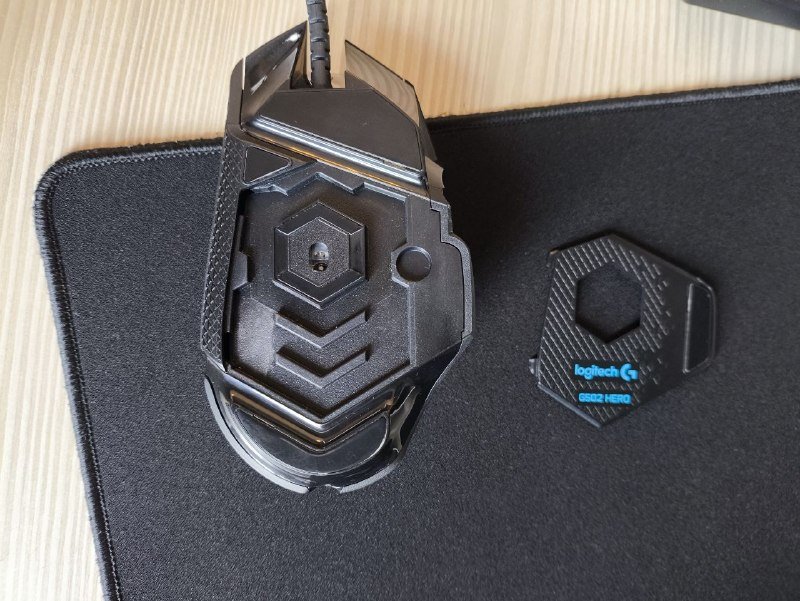 Мышь Logitech G502 4