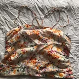 Белые штаны, топ H&M, топ Koton, белые шорты 2