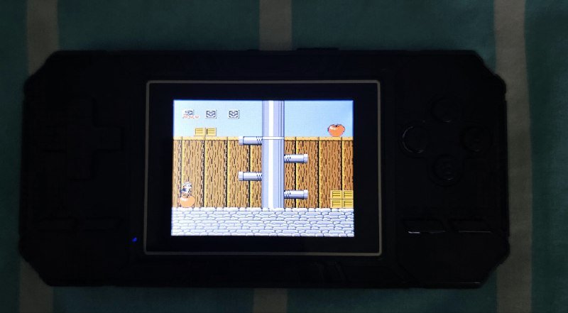 Портативная игровая ретро консоль Handheld Game Console 520 in 1 6